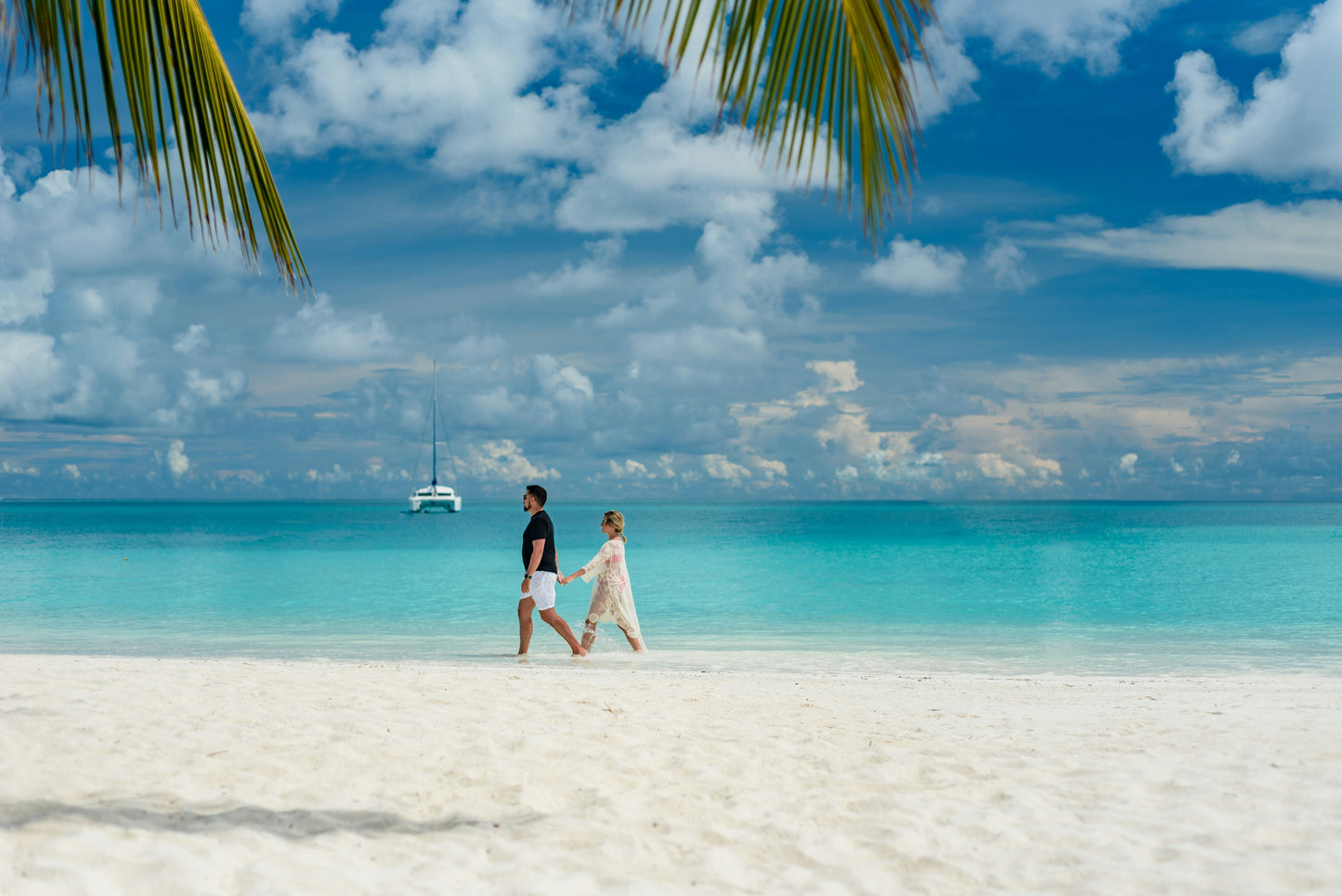 FLY TO MALDIVES